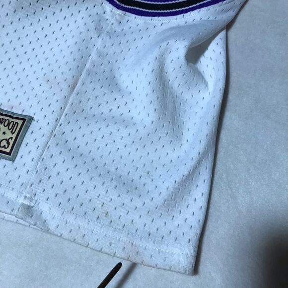 Mitchell and Ness women L white mesh crop Milwaukee Bucks athletic jersey top - Picture 9 of 9